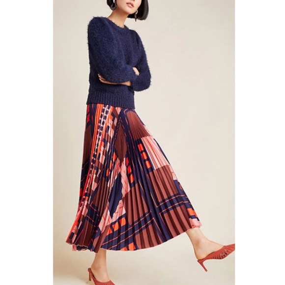 BEATRICE B Dresses & Skirts - BEATRICE B  Lucia Pleat Midi Geometric Print Skirt